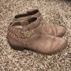 Life Stride booties